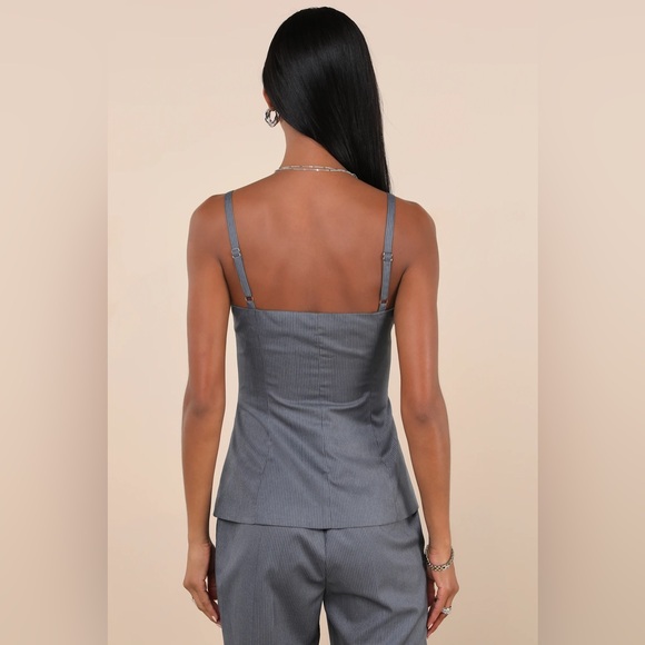 NWT Lulus grey pinstripe set - Picture 5 of 7
